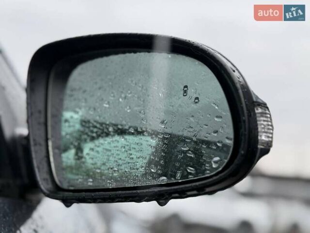 Сірий Хендай Kona, об'ємом двигуна 0 л та пробігом 61 тис. км за 17700 $, фото 66 на Automoto.ua