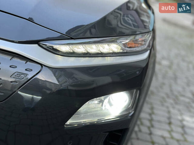 Сірий Хендай Kona, об'ємом двигуна 0 л та пробігом 137 тис. км за 16900 $, фото 26 на Automoto.ua