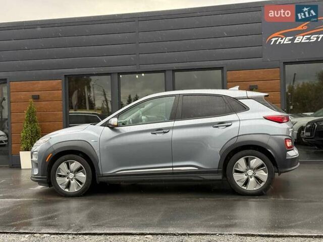 Сірий Хендай Kona, об'ємом двигуна 0 л та пробігом 61 тис. км за 17700 $, фото 8 на Automoto.ua