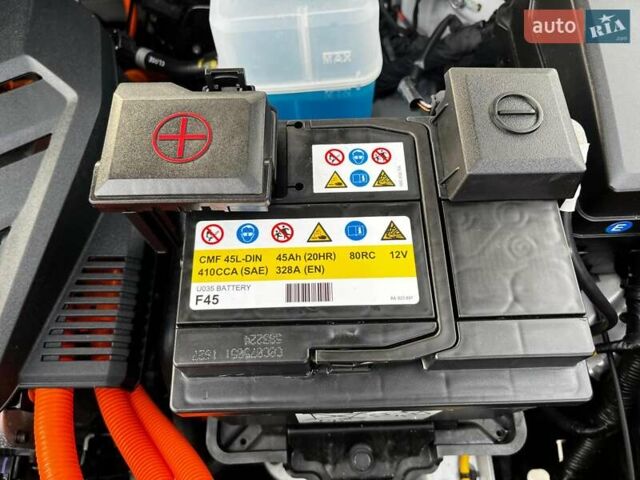 Серый Хендай Kona, объемом двигателя 0 л и пробегом 136 тыс. км за 16700 $, фото 46 на Automoto.ua