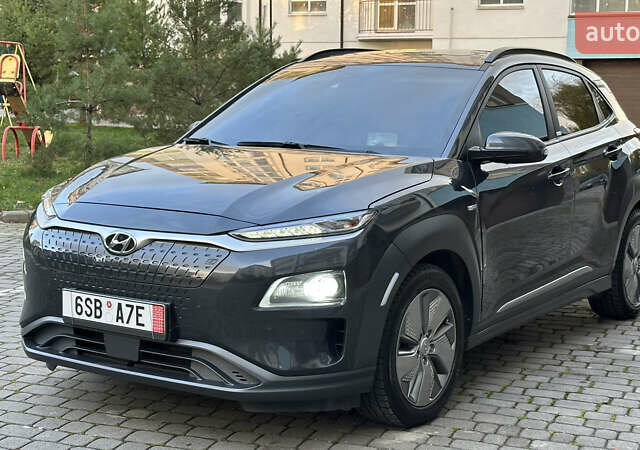 Сірий Хендай Kona, об'ємом двигуна 0 л та пробігом 137 тис. км за 16900 $, фото 14 на Automoto.ua