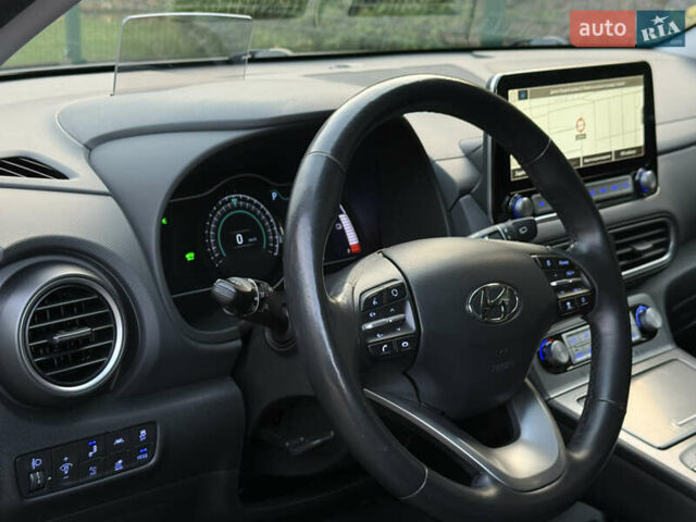 Сірий Хендай Kona, об'ємом двигуна 0 л та пробігом 81 тис. км за 17200 $, фото 74 на Automoto.ua