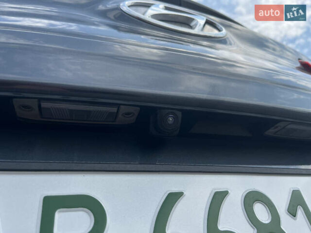 Сірий Хендай Kona, об'ємом двигуна 0 л та пробігом 50 тис. км за 14999 $, фото 16 на Automoto.ua