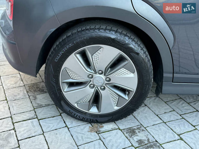 Сірий Хендай Kona, об'ємом двигуна 0 л та пробігом 114 тис. км за 15999 $, фото 67 на Automoto.ua