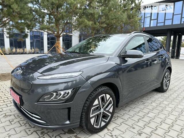 Серый Хендай Kona, объемом двигателя 0 л и пробегом 18 тыс. км за 25500 $, фото 14 на Automoto.ua