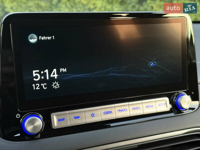 Сірий Хендай Kona, об'ємом двигуна 0 л та пробігом 19 тис. км за 18200 $, фото 29 на Automoto.ua