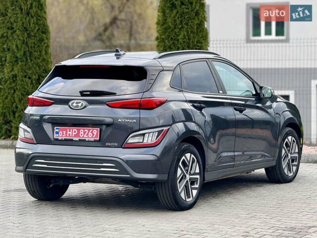 Серый Хендай Kona, объемом двигателя 0 л и пробегом 56 тыс. км за 17299 $, фото 30 на Automoto.ua