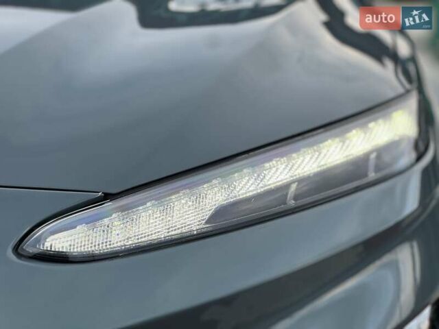 Сірий Хендай Kona, об'ємом двигуна 1.6 л та пробігом 53 тис. км за 18900 $, фото 12 на Automoto.ua