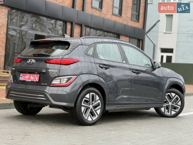 Серый Хендай Kona, объемом двигателя 0 л и пробегом 52 тыс. км за 17299 $, фото 29 на Automoto.ua