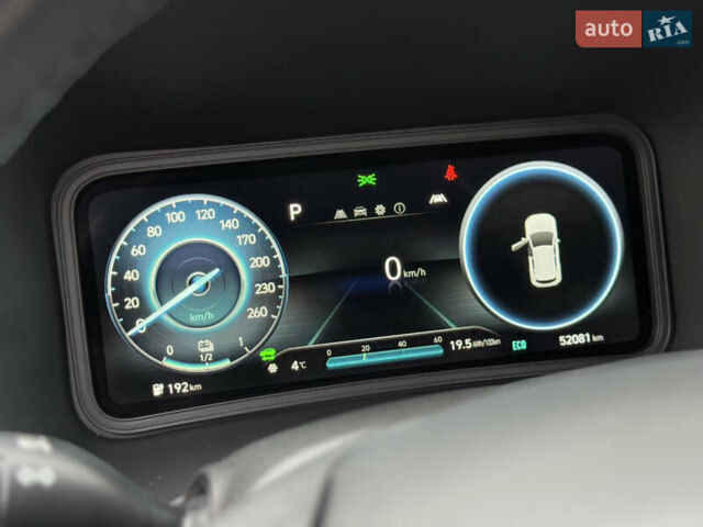 Серый Хендай Kona, объемом двигателя 0 л и пробегом 52 тыс. км за 17299 $, фото 57 на Automoto.ua