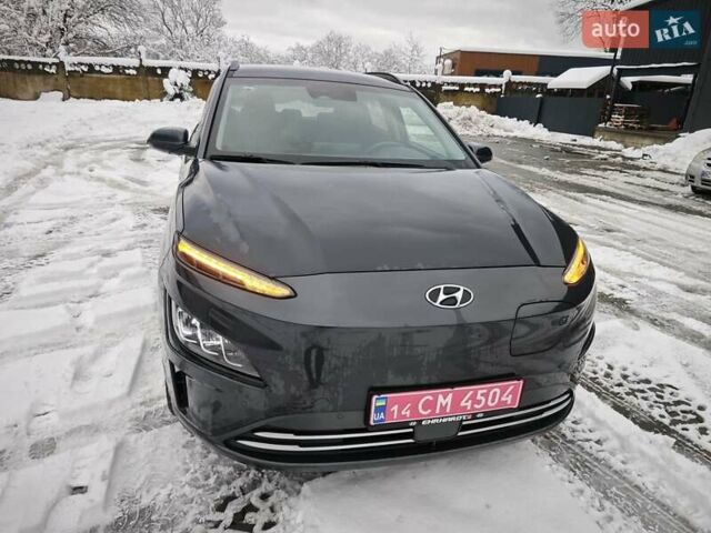 Серый Хендай Kona, объемом двигателя 0 л и пробегом 50 тыс. км за 17650 $, фото 22 на Automoto.ua