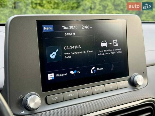 Сірий Хендай Kona, об'ємом двигуна 0 л та пробігом 44 тис. км за 16999 $, фото 33 на Automoto.ua