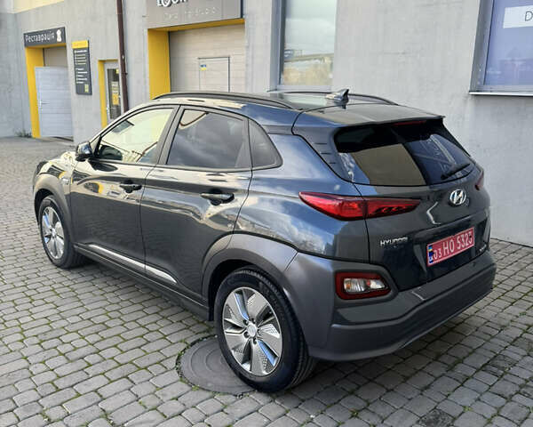 Сірий Хендай Kona, об'ємом двигуна 0 л та пробігом 19 тис. км за 17400 $, фото 5 на Automoto.ua