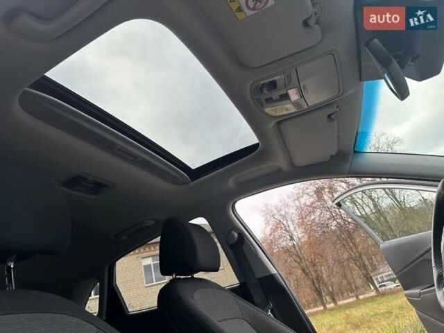 Серый Хендай Kona, объемом двигателя 0 л и пробегом 61 тыс. км за 17900 $, фото 40 на Automoto.ua