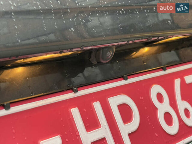 Серый Хендай Kona, объемом двигателя 0 л и пробегом 52 тыс. км за 17299 $, фото 18 на Automoto.ua