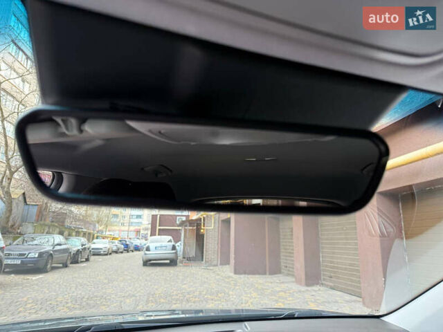 Сірий Хендай Kona, об'ємом двигуна 0 л та пробігом 72 тис. км за 17700 $, фото 17 на Automoto.ua