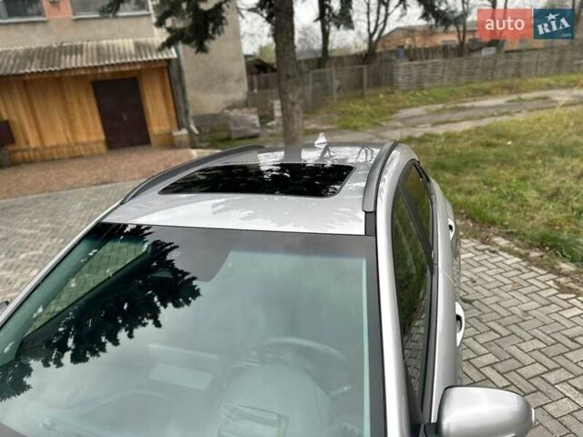 Серый Хендай Kona, объемом двигателя 0 л и пробегом 61 тыс. км за 17900 $, фото 14 на Automoto.ua