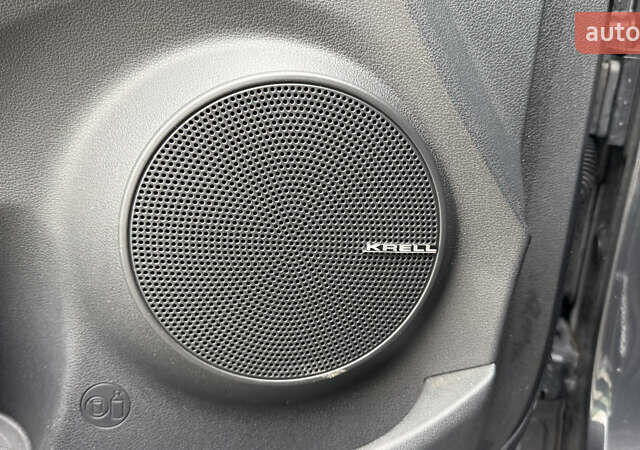 Серый Хендай Kona, объемом двигателя 0 л и пробегом 50 тыс. км за 18500 $, фото 19 на Automoto.ua