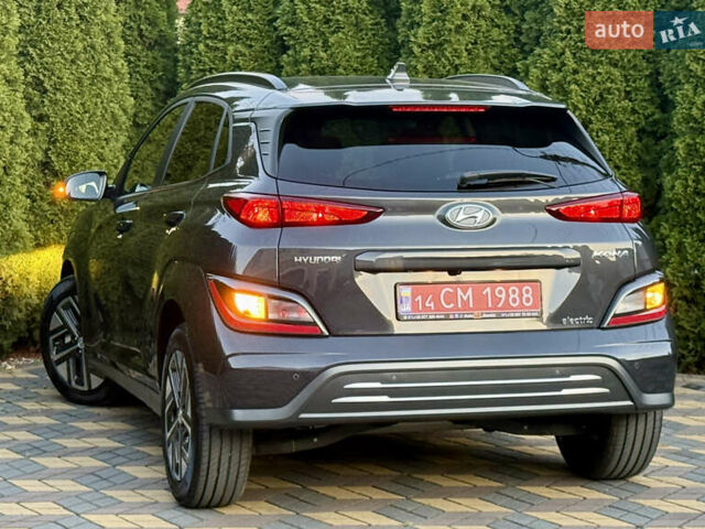 Сірий Хендай Kona, об'ємом двигуна 0 л та пробігом 19 тис. км за 18200 $, фото 9 на Automoto.ua