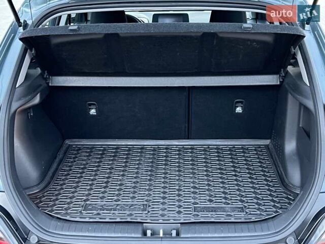 Сірий Хендай Kona, об'ємом двигуна 1.6 л та пробігом 53 тис. км за 18900 $, фото 66 на Automoto.ua