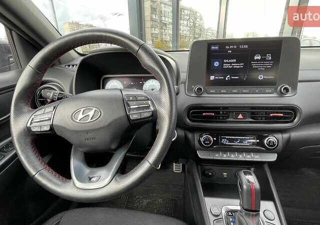 Сірий Хендай Kona, об'ємом двигуна 1.6 л та пробігом 16 тис. км за 22390 $, фото 21 на Automoto.ua