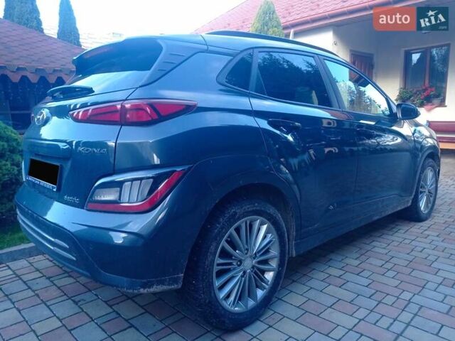 Серый Хендай Kona, объемом двигателя 0 л и пробегом 75 тыс. км за 17435 $, фото 11 на Automoto.ua