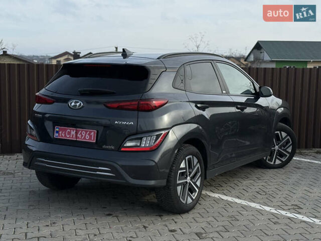 Серый Хендай Kona, объемом двигателя 0 л и пробегом 41 тыс. км за 18000 $, фото 11 на Automoto.ua