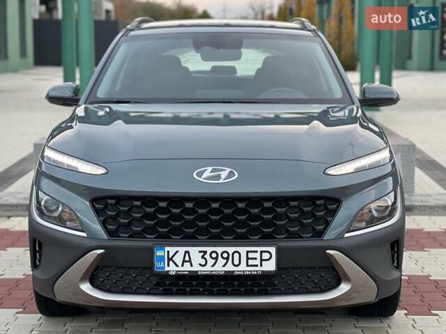 Сірий Хендай Kona, об'ємом двигуна 1.6 л та пробігом 53 тис. км за 18900 $, фото 4 на Automoto.ua