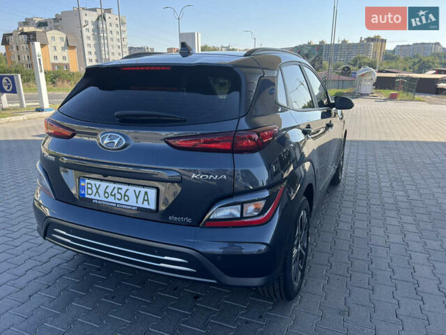 Сірий Хендай Kona, об'ємом двигуна 0 л та пробігом 45 тис. км за 16800 $, фото 8 на Automoto.ua