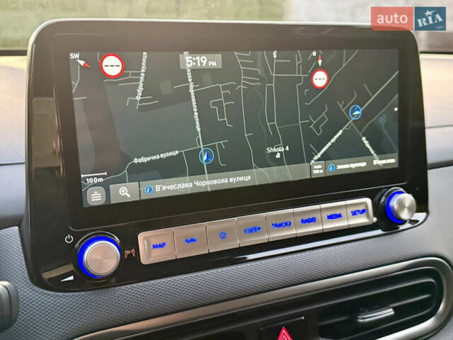 Сірий Хендай Kona, об'ємом двигуна 0 л та пробігом 19 тис. км за 18200 $, фото 31 на Automoto.ua