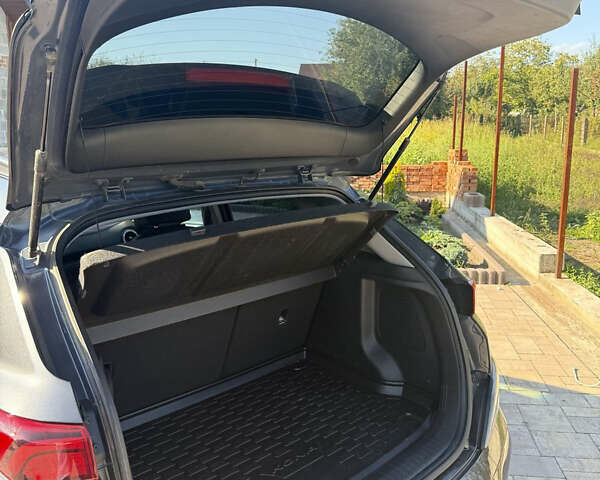 Хендай Kona 2021 у Львові на Automoto.ua Сірий Хендай Kona, об'ємом двигуна 0 л та пробігом 63 тис. км за 20999 $, фото 9 на Automoto.ua