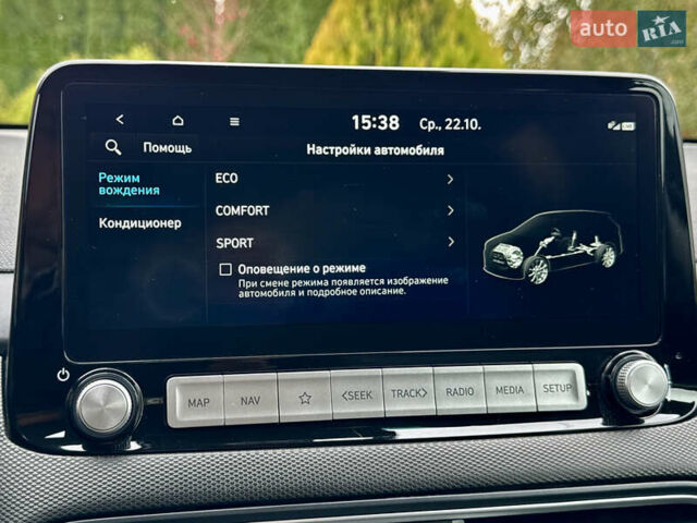 Серый Хендай Kona, объемом двигателя 0 л и пробегом 82 тыс. км за 17888 $, фото 89 на Automoto.ua