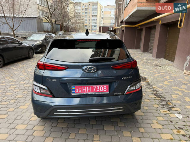 Сірий Хендай Kona, об'ємом двигуна 0 л та пробігом 72 тис. км за 17700 $, фото 7 на Automoto.ua