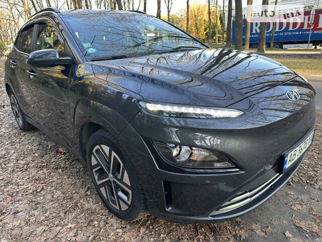 Сірий Хендай Kona, об'ємом двигуна 0 л та пробігом 44 тис. км за 24200 $, фото 7 на Automoto.ua