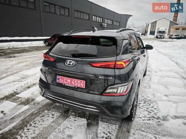 Серый Хендай Kona, объемом двигателя 0 л и пробегом 50 тыс. км за 17650 $, фото 11 на Automoto.ua