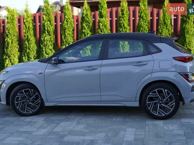 Сірий Хендай Kona, об'ємом двигуна 1.6 л та пробігом 17 тис. км за 25500 $, фото 2 на Automoto.ua