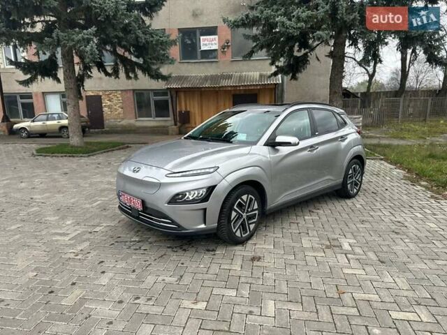 Серый Хендай Kona, объемом двигателя 0 л и пробегом 61 тыс. км за 17900 $, фото 9 на Automoto.ua