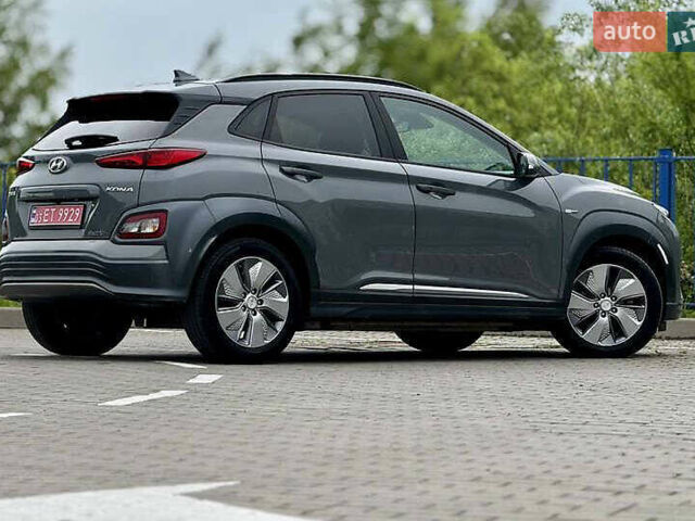 Серый Хендай Kona, объемом двигателя 0 л и пробегом 128 тыс. км за 16000 $, фото 8 на Automoto.ua