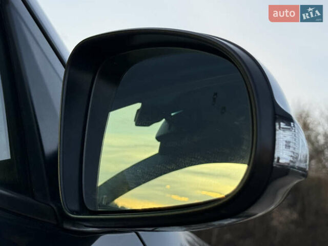 Серый Хендай Kona, объемом двигателя 0 л и пробегом 71 тыс. км за 17999 $, фото 29 на Automoto.ua