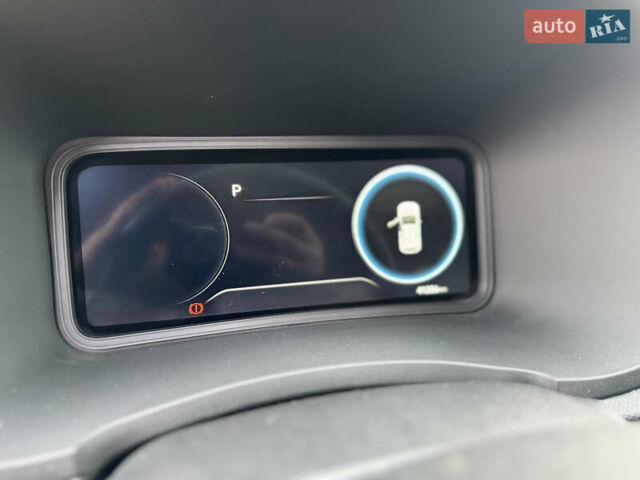 Серый Хендай Kona, объемом двигателя 0 л и пробегом 40 тыс. км за 15999 $, фото 26 на Automoto.ua