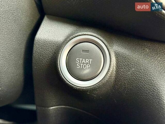 Сірий Хендай Kona, об'ємом двигуна 0 л та пробігом 44 тис. км за 16999 $, фото 32 на Automoto.ua