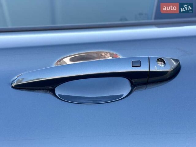 Серый Хендай Kona, объемом двигателя 0 л и пробегом 113 тыс. км за 17200 $, фото 10 на Automoto.ua