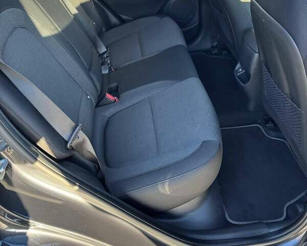 Серый Хендай Kona, объемом двигателя 0 л и пробегом 51 тыс. км за 16999 $, фото 20 на Automoto.ua