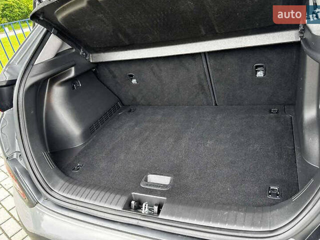 Серый Хендай Kona, объемом двигателя 0 л и пробегом 128 тыс. км за 16000 $, фото 15 на Automoto.ua