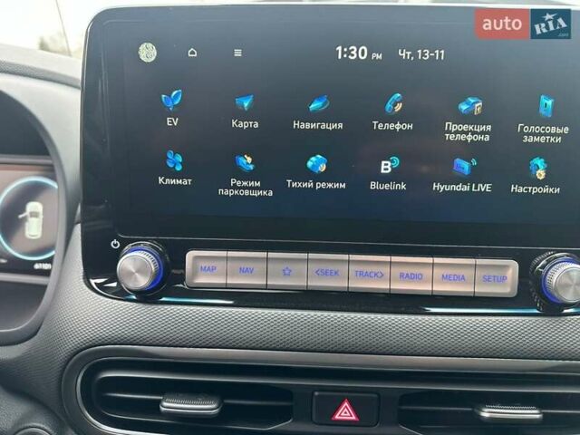 Серый Хендай Kona, объемом двигателя 0 л и пробегом 61 тыс. км за 17900 $, фото 32 на Automoto.ua