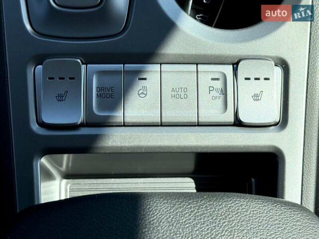 Серый Хендай Kona, объемом двигателя 0 л и пробегом 113 тыс. км за 17200 $, фото 22 на Automoto.ua