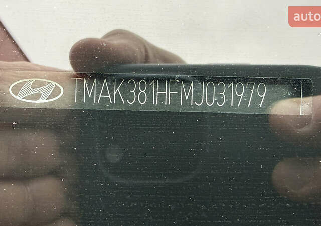 Серый Хендай Kona, объемом двигателя 0 л и пробегом 50 тыс. км за 18500 $, фото 70 на Automoto.ua