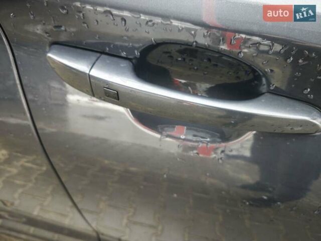 Серый Хендай Kona, объемом двигателя 0 л и пробегом 50 тыс. км за 17650 $, фото 34 на Automoto.ua