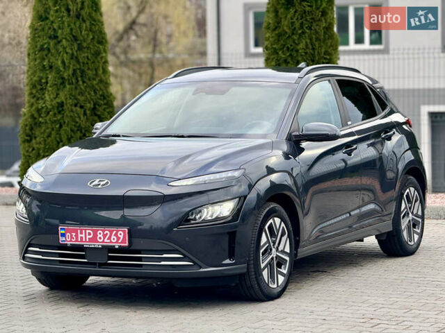 Серый Хендай Kona, объемом двигателя 0 л и пробегом 56 тыс. км за 17299 $, фото 29 на Automoto.ua