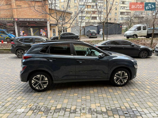 Сірий Хендай Kona, об'ємом двигуна 0 л та пробігом 72 тис. км за 17700 $, фото 9 на Automoto.ua